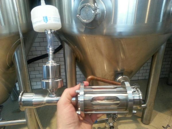 如何在啤酒發(fā)酵前對(duì)麥汁充氧？
